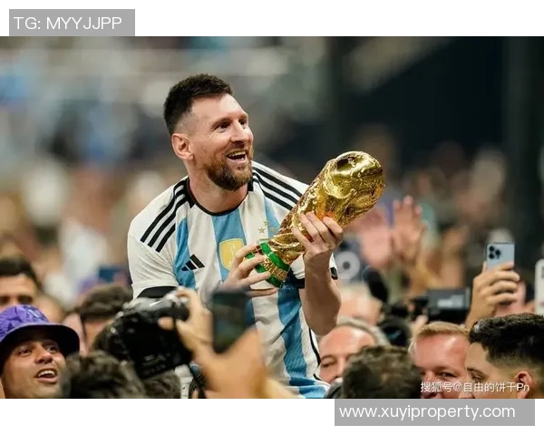 新生代足球颜值之王是谁谁能挑战梅西与C罗的统治地位