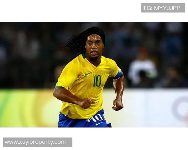 世界足球传奇小罗：从巴西天才到足坛偶像的成长历程